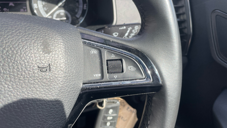 Skoda Karoq 1.0 TSI SE Technology 5dr Petrol Estate